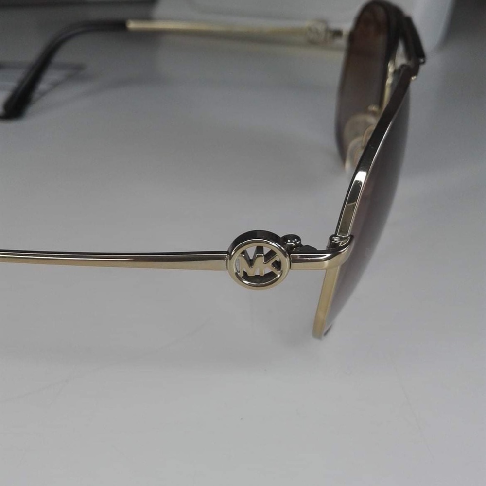 Michael Kors Zanzibar sunglasses - Picture 5 of 5